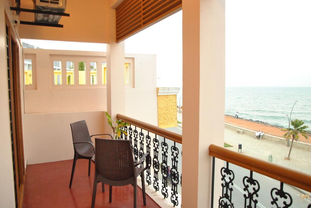 Hotel Cours Chabrol Pondicherry Exterior foto